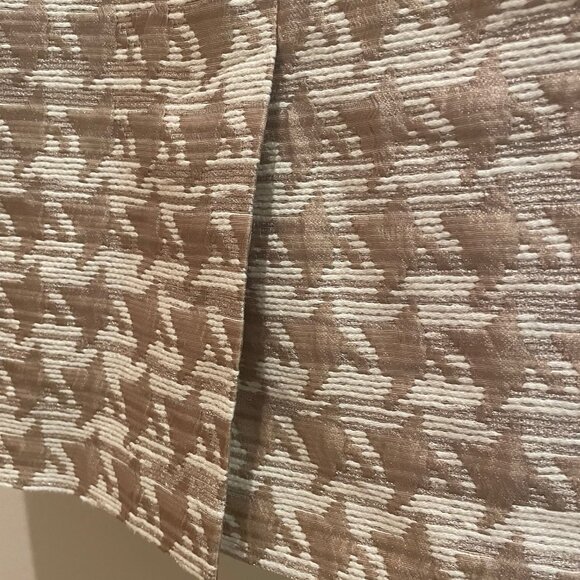 Classic MaxMara gold and cream midi darted sleeveless dress with split size 2 - Picture 5 of 16